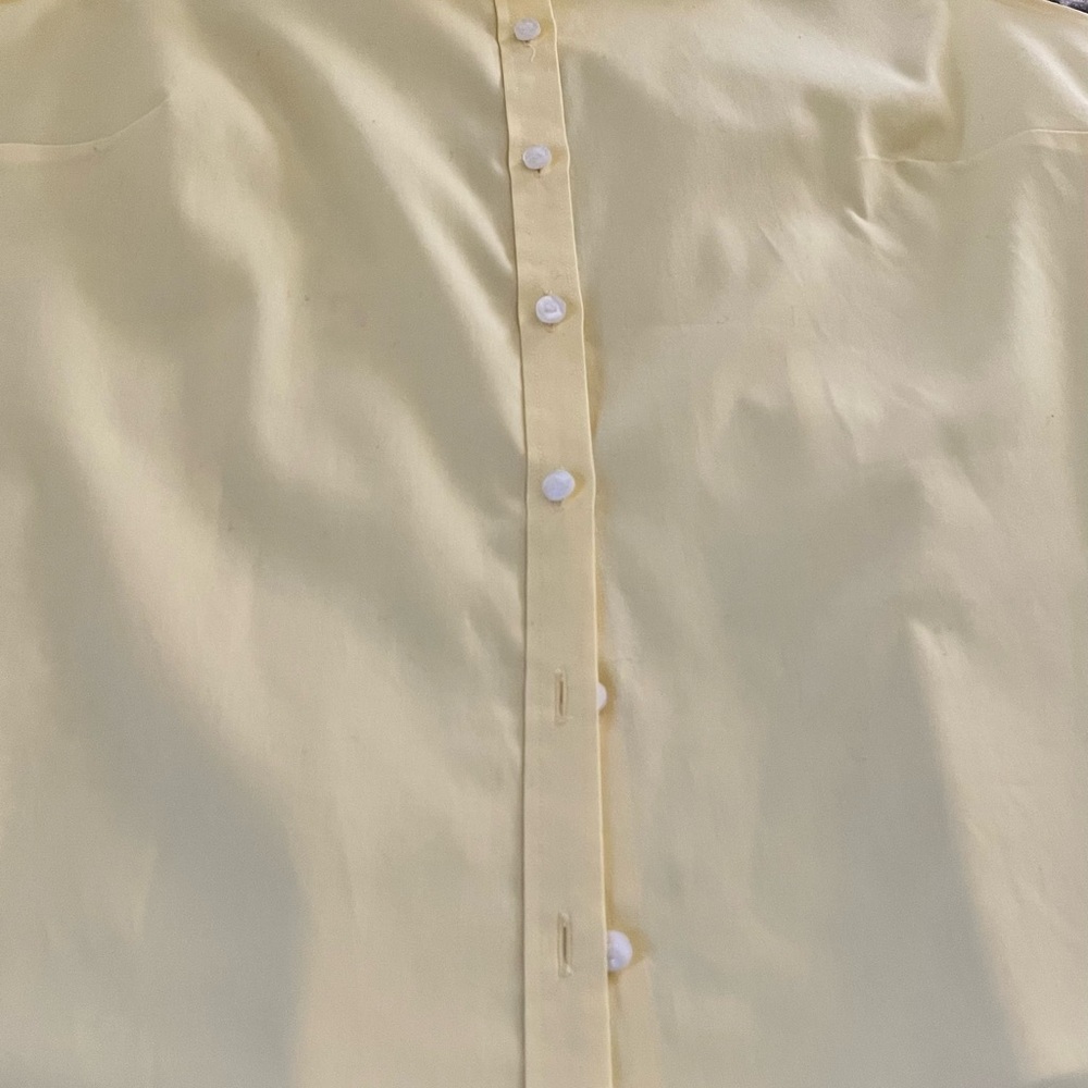 Sunny Yellow Sleeveless Button-Down Shirt - Picture 4 of 7